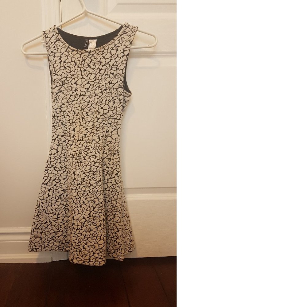 Short summer dress